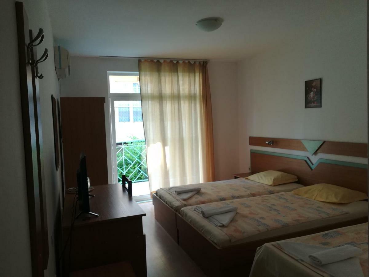 Hotel Diva Ravda Exteriér fotografie